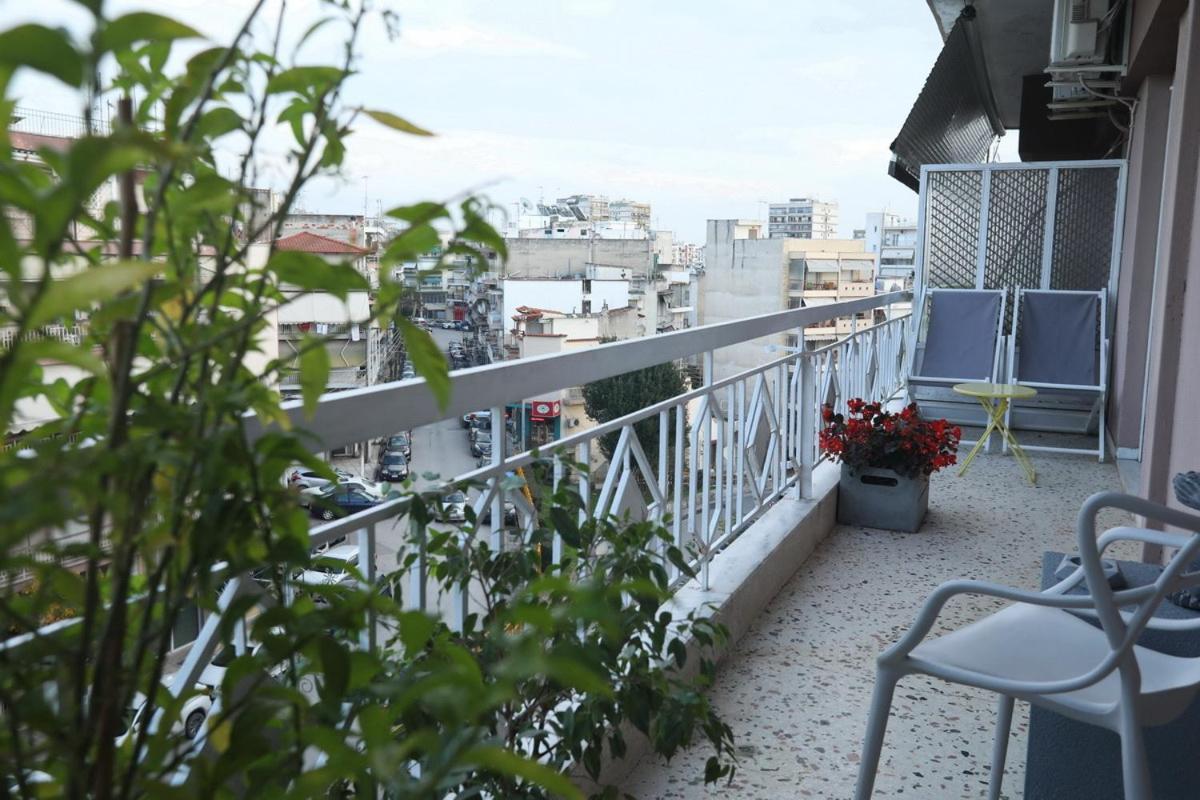 Leoforos 28Is Oktovriou Apartamento Tessalónica Exterior foto